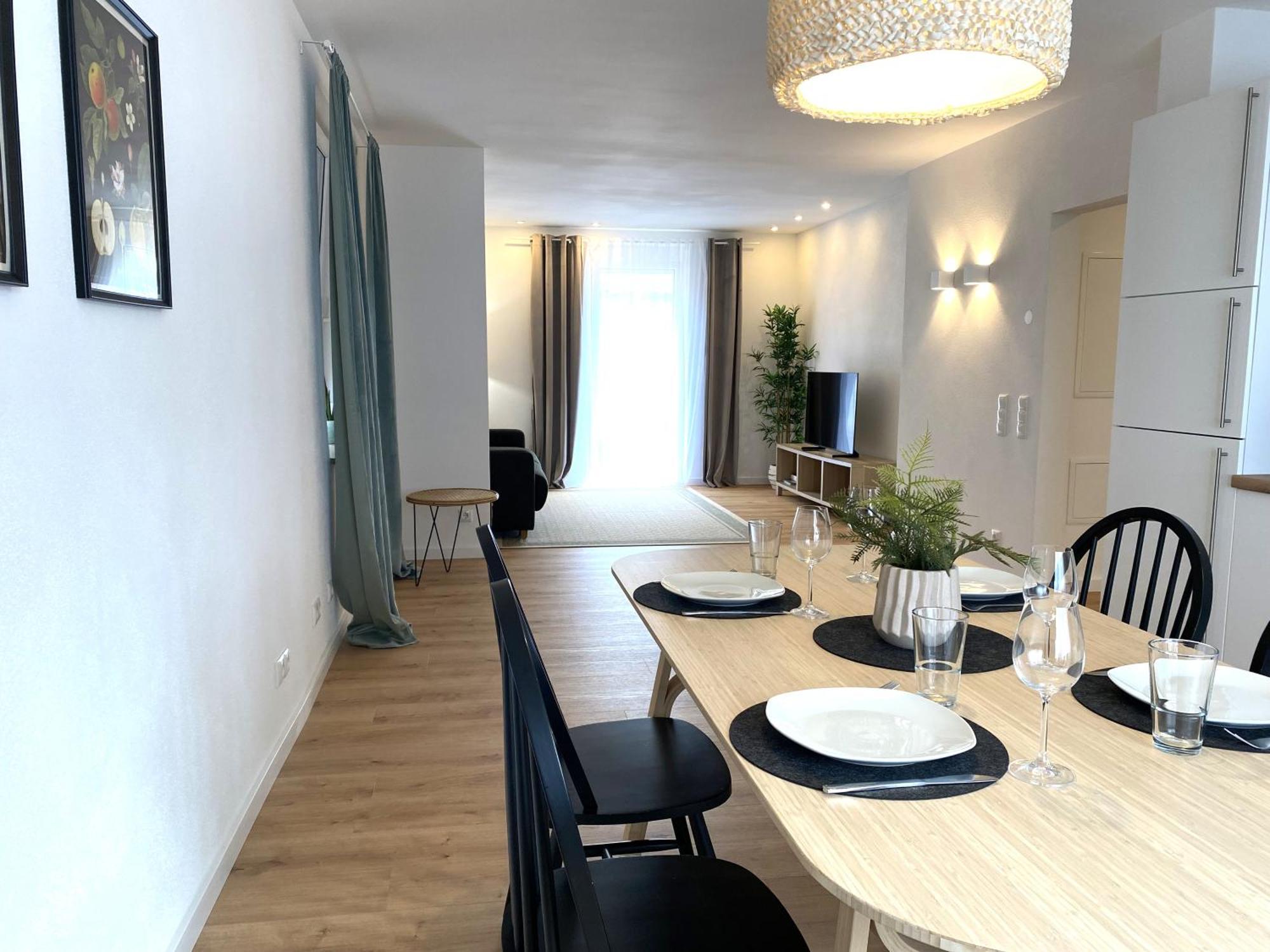 Modern Living Apartment - Naehe Krankenhaus, Altstadt, Bahnhof - 3-Zimmer آمبرغ المظهر الخارجي الصورة